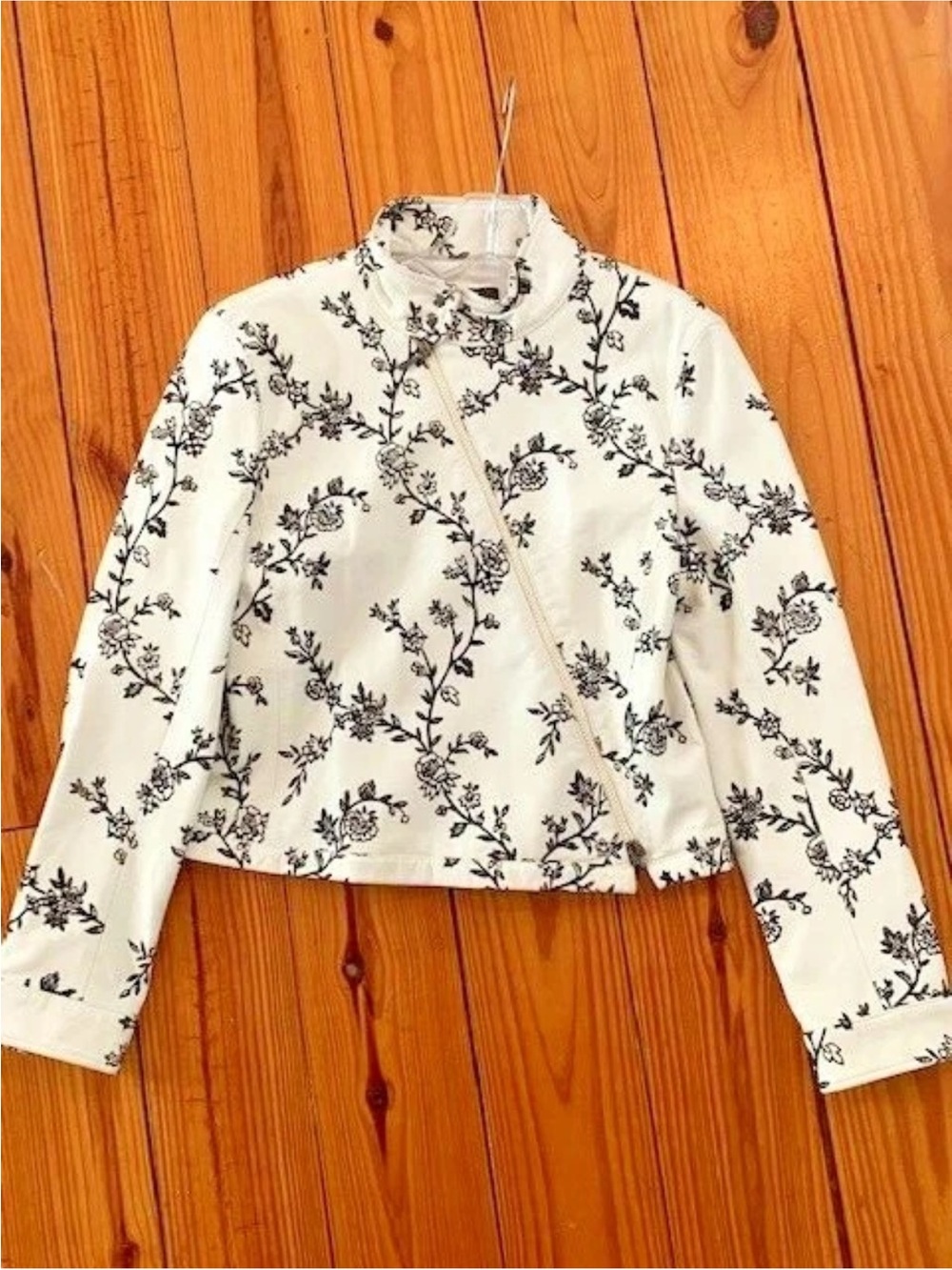 Authentic Lamb Leather GIORGIO ARMANI White Moto Jacket Sz 42